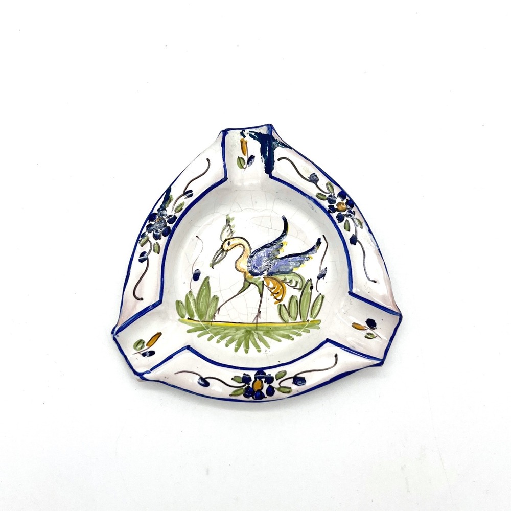 Vintage Ceramic Ashtray Triangle Crane Bird Floral Design Decor‎